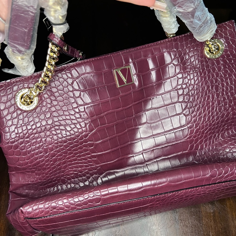 VS burgundy purse